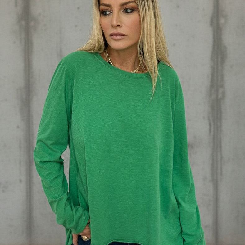 Bond tee// online exclusive