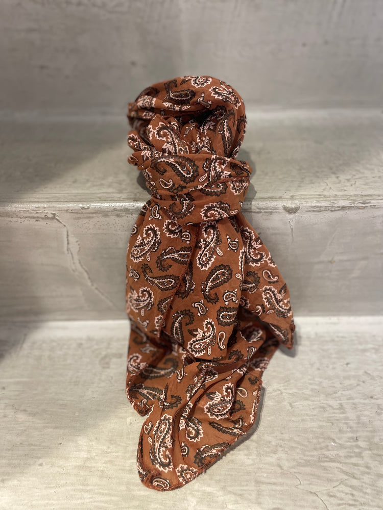 Bandana scarf