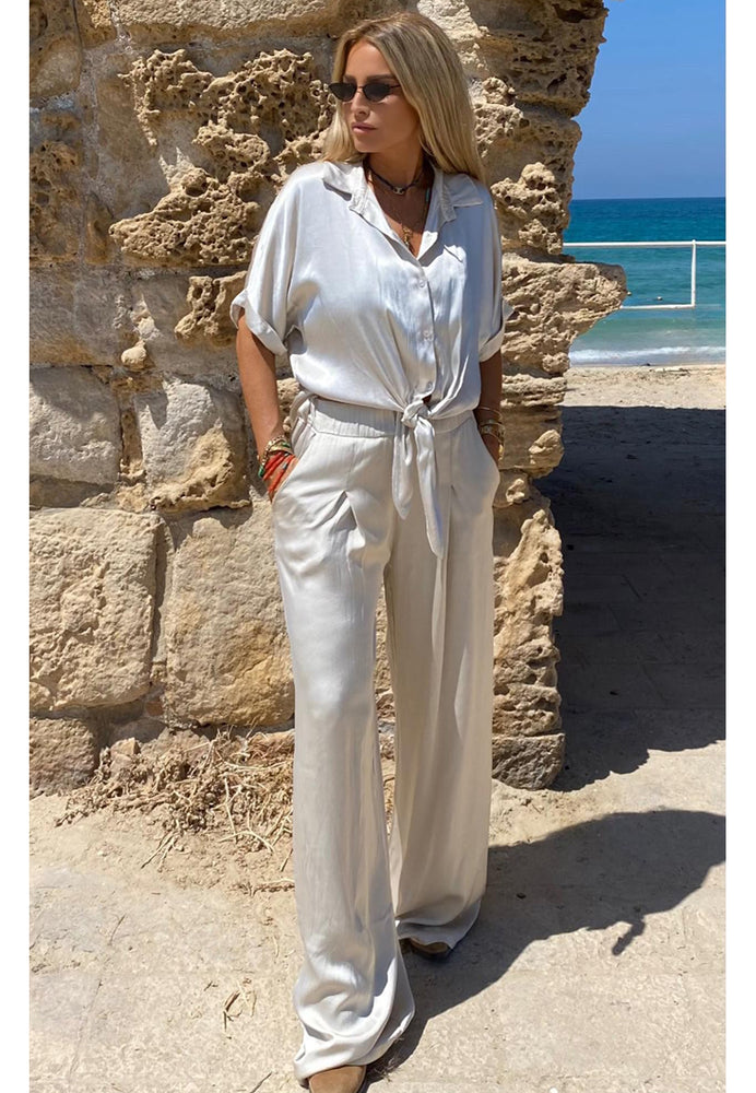 AM silk blouse